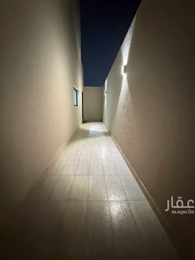 شقة 18 غرف في الرمال 4