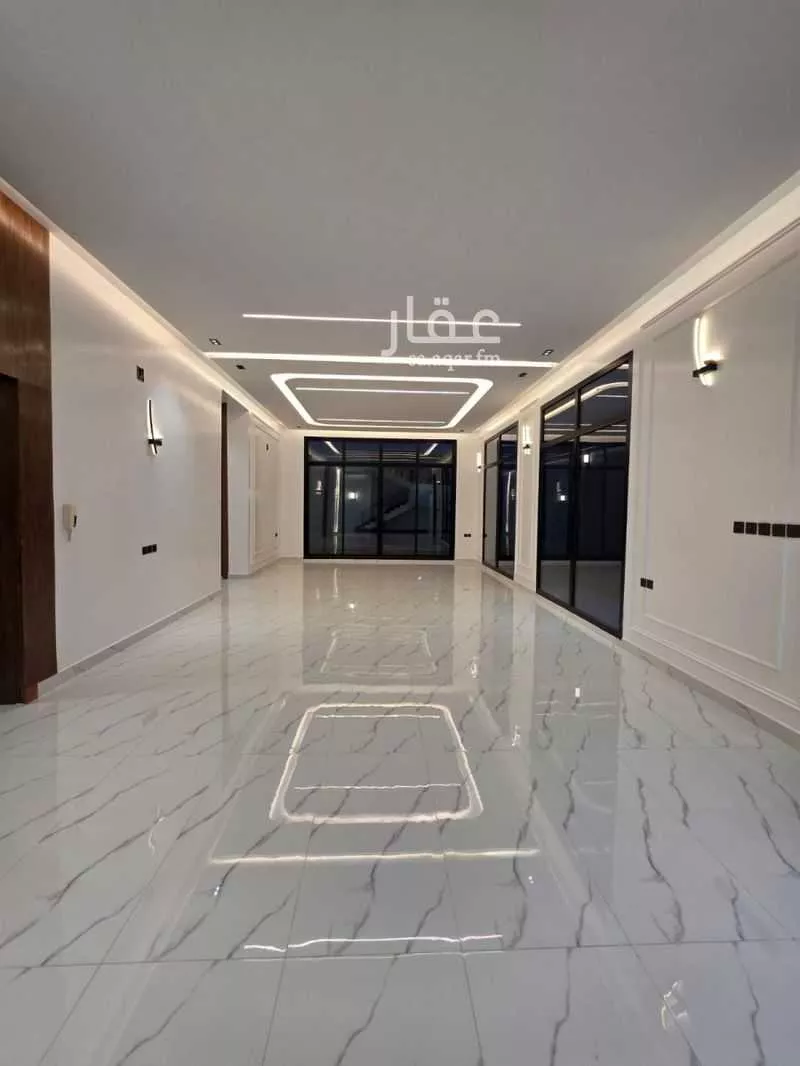 6 bedroom villa in Al Qadisiyah 10