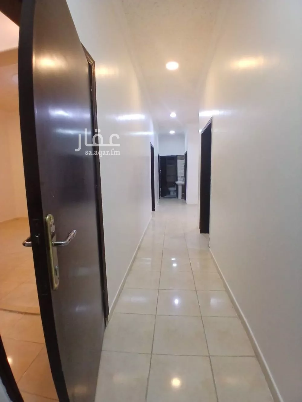 شقة 3 غرف في الرمال 2