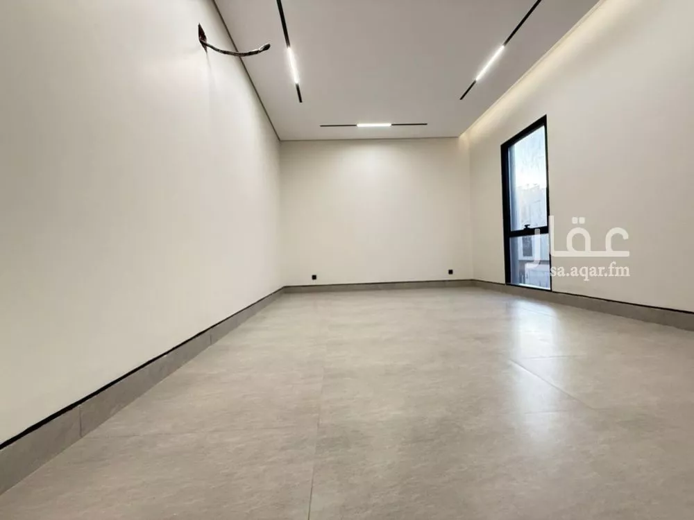 4 bedroom floor in Al Rimal 12