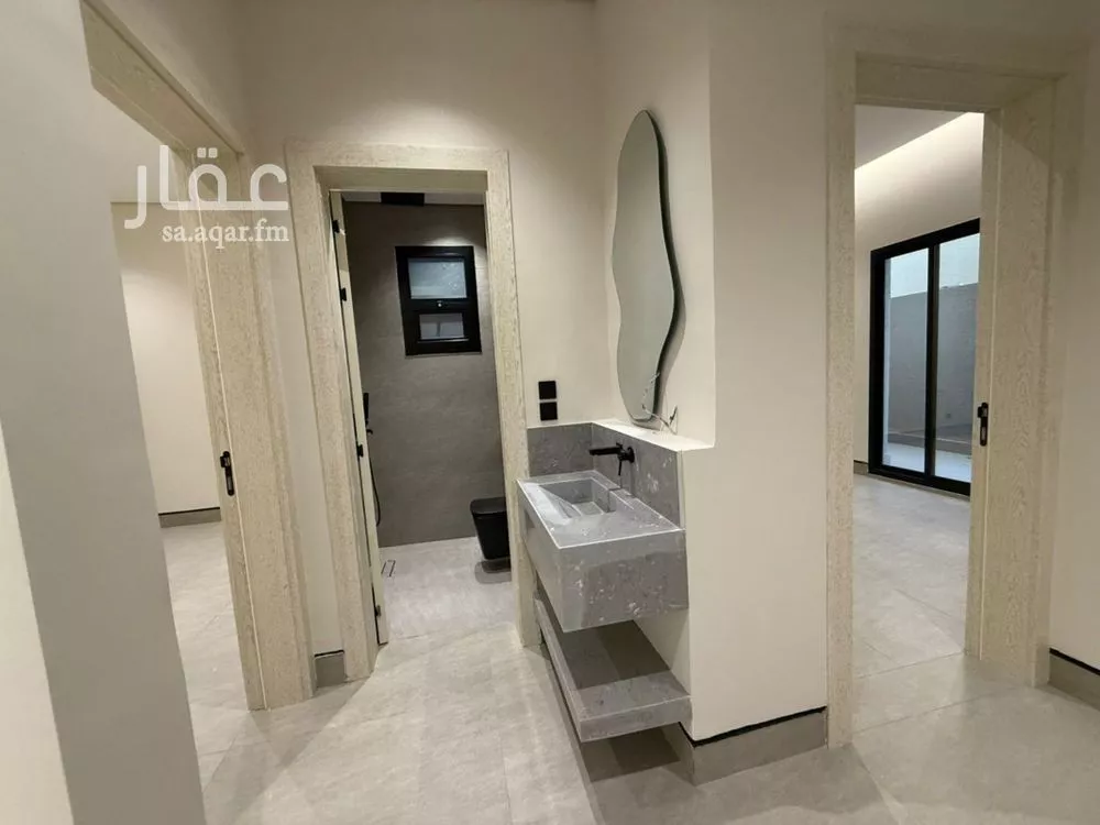4 bedroom floor in Al Rimal 17