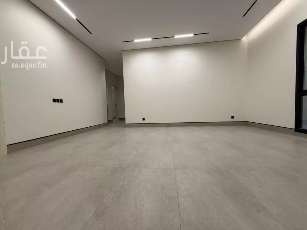 4 bedroom floor in Al Rimal 6