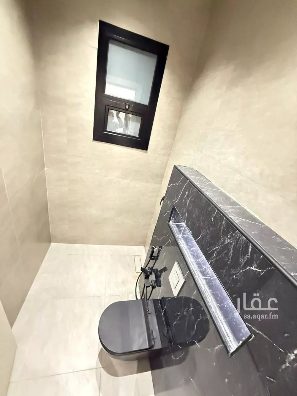 4 bedroom floor in Al Rimal 10