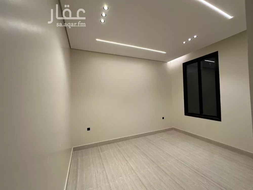 5 bedroom floor in Al Khaleej 5