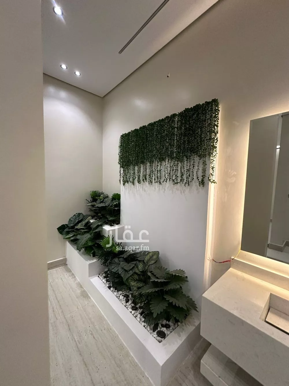 5 bedroom floor in Al Khaleej 9