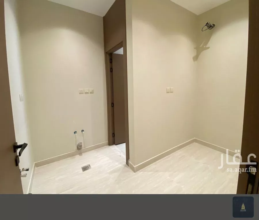 5 bedroom apartment in King Fahd 12