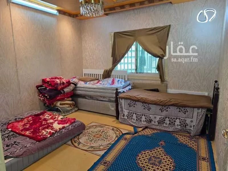 شقة 4 غرف في العزيزية 2