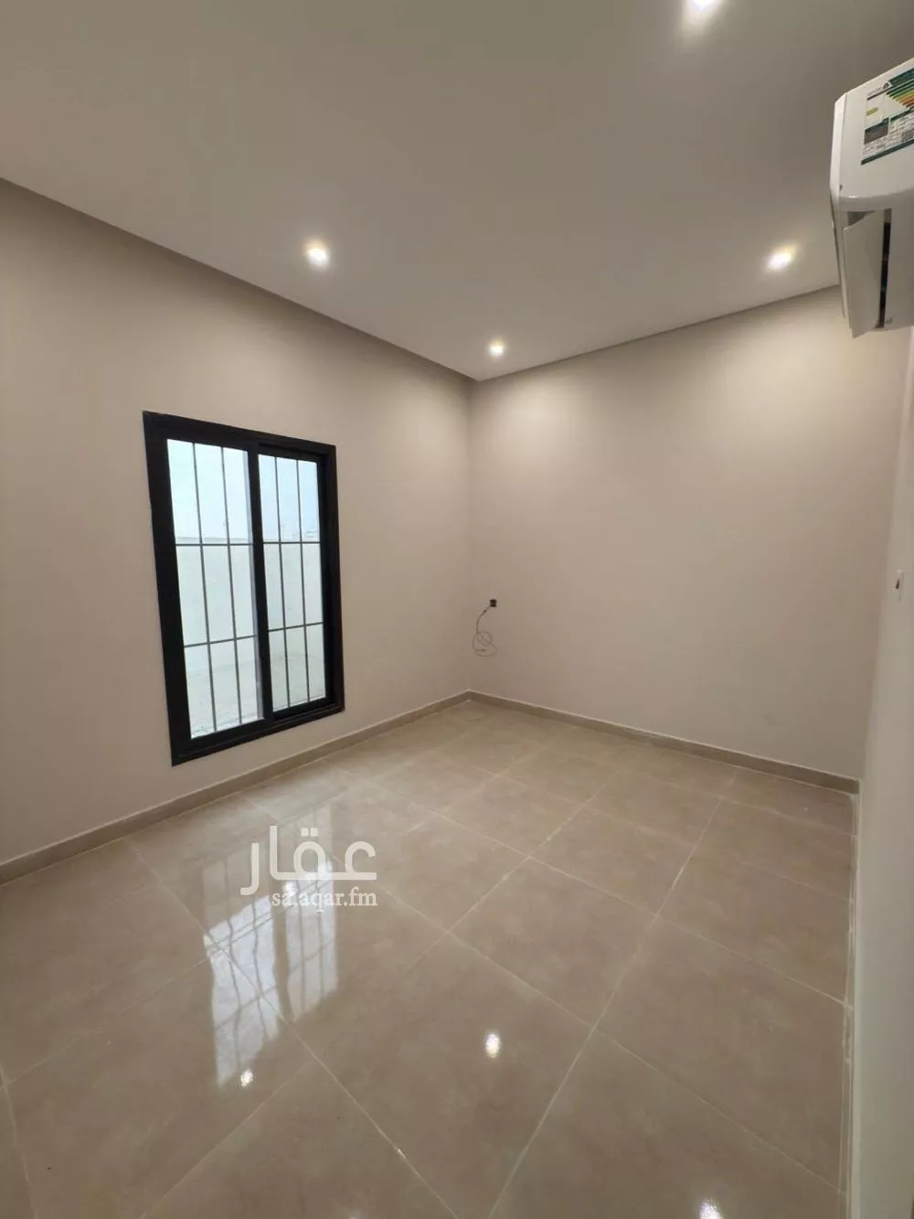 شقة 1 غرف في الثقبة 8