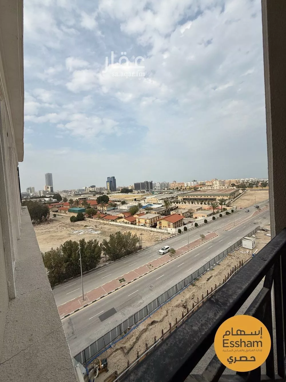 3 bedroom apartment in Al Hizam Al Thahabi 3