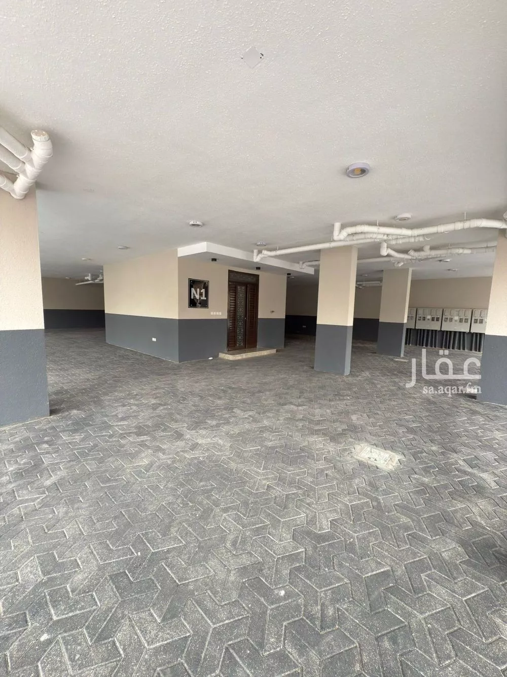 شقة 1 غرف في الثقبة 8