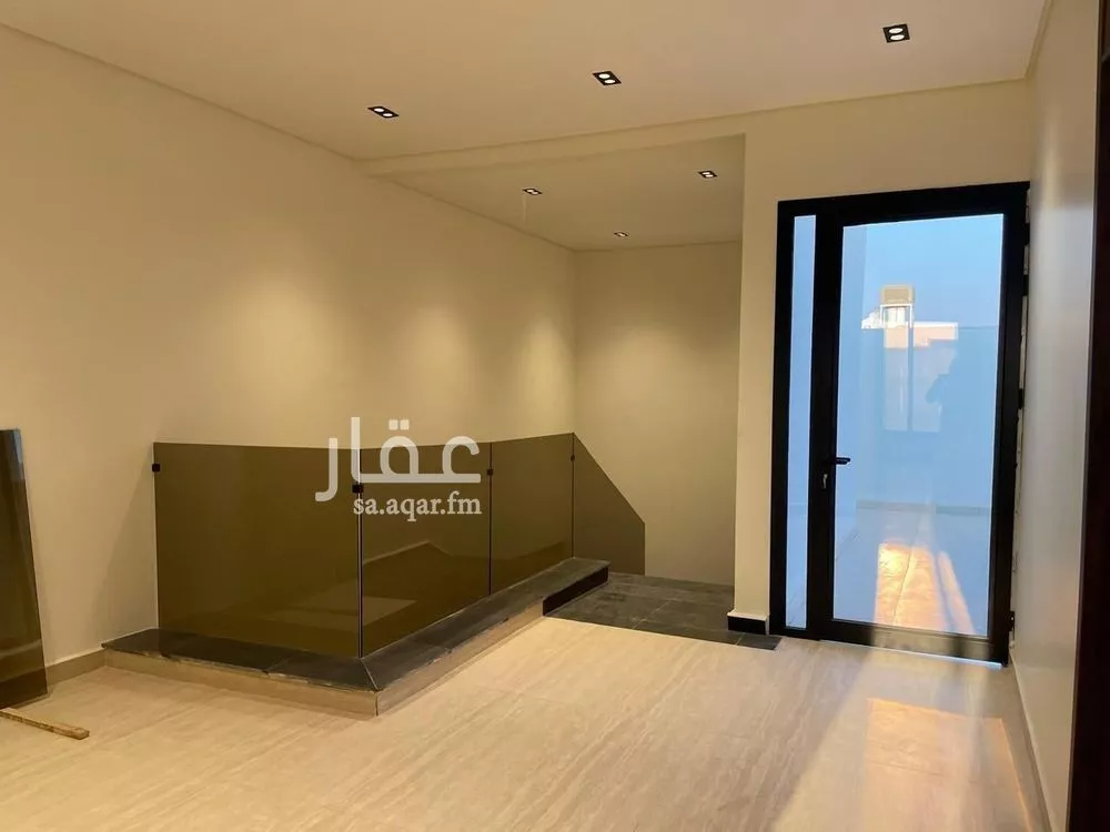 3 bedroom floor in As Suwaidi Al Gharabi 5