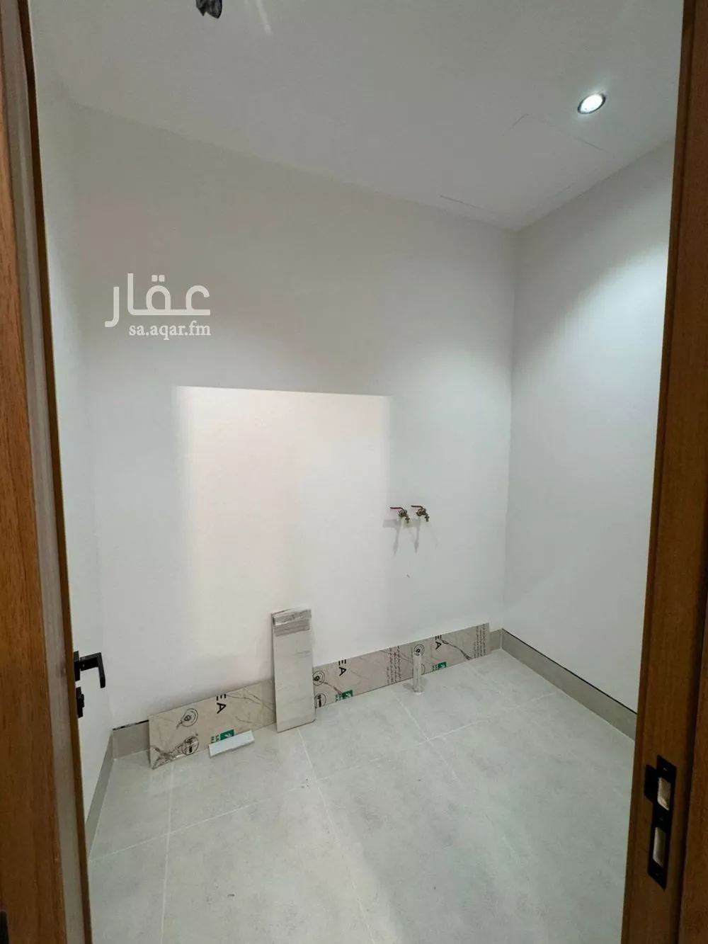 دور 3 غرف في العارض 11