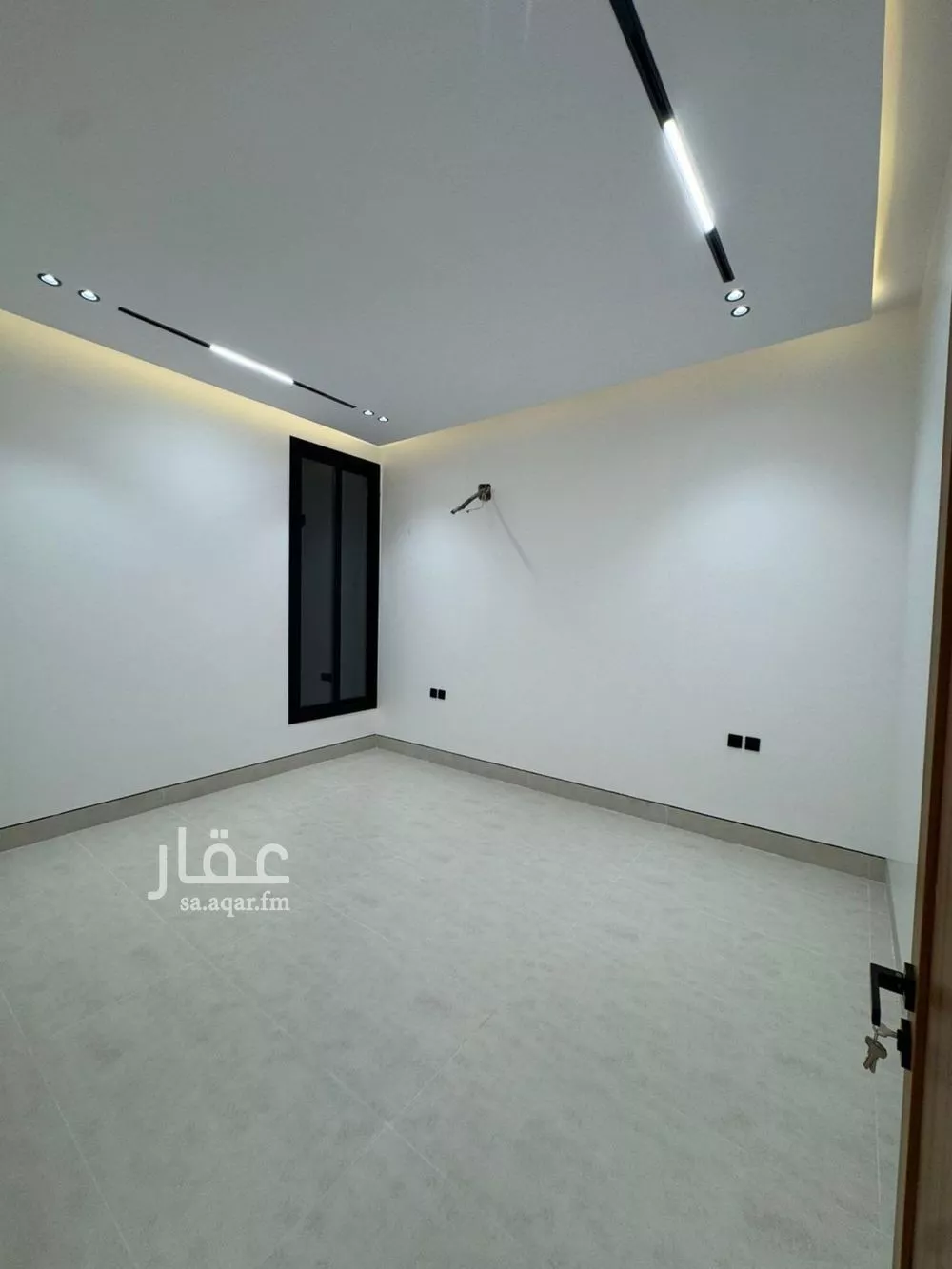 دور 3 غرف في العارض 17