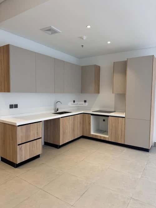 شقة 3 غرف في الحزام الذهبي 7