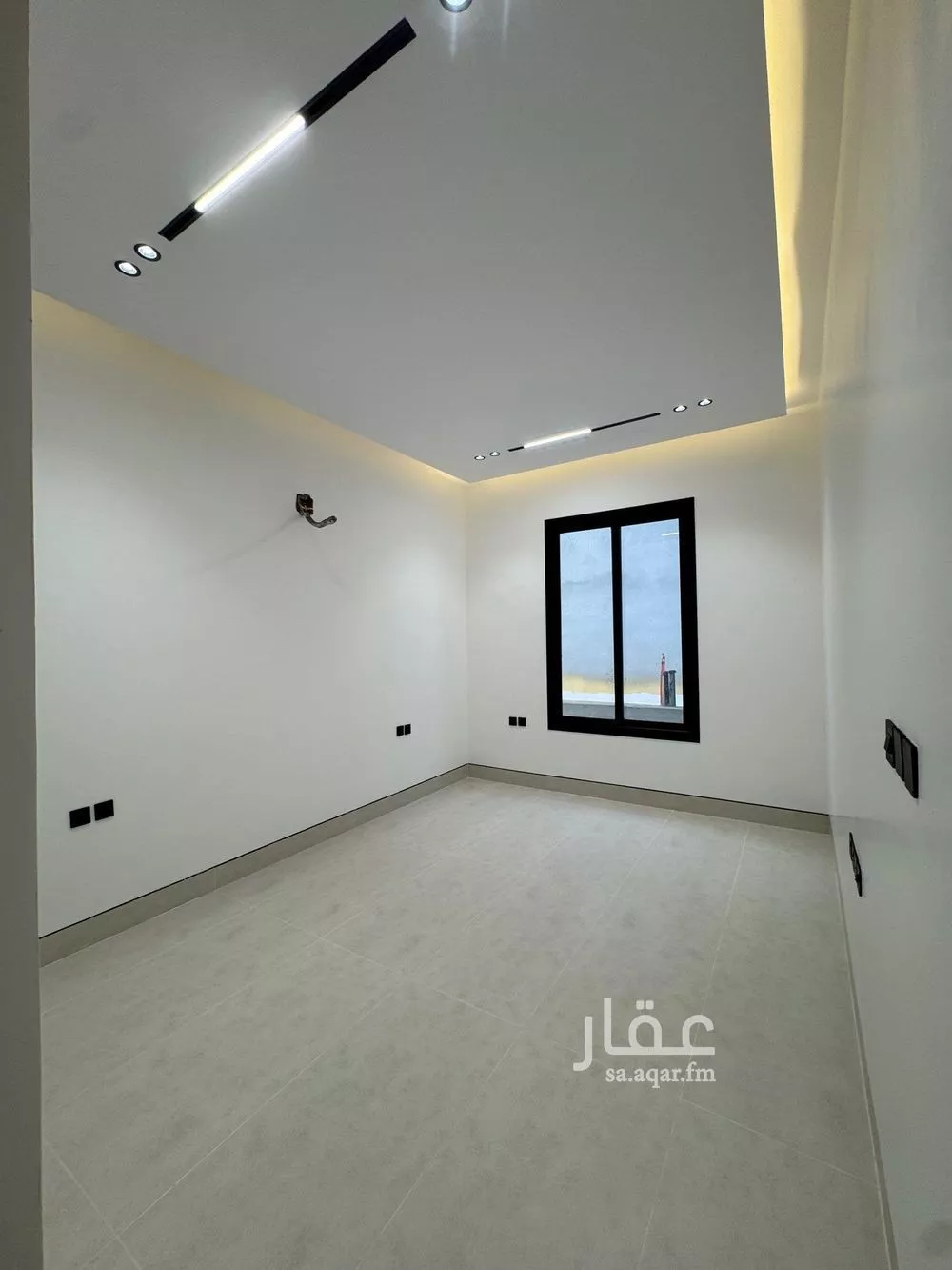 دور 3 غرف في العارض 12