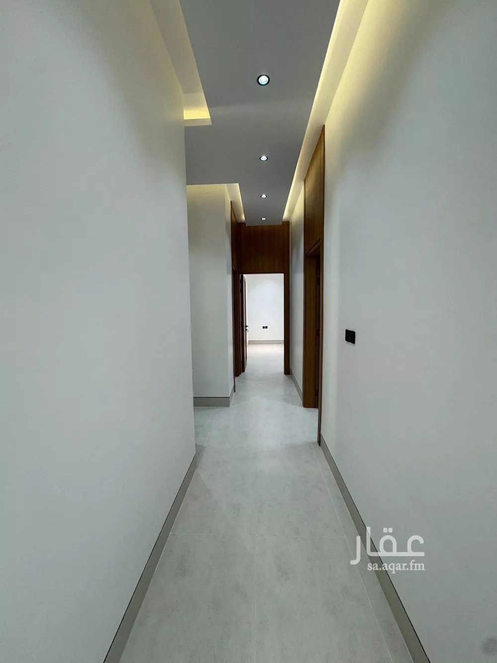 دور 3 غرف في العارض 16