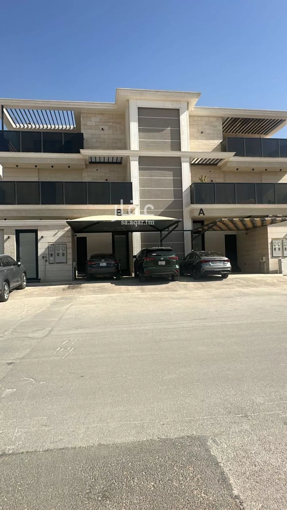 4 bedroom floor in Al Aqiq 6