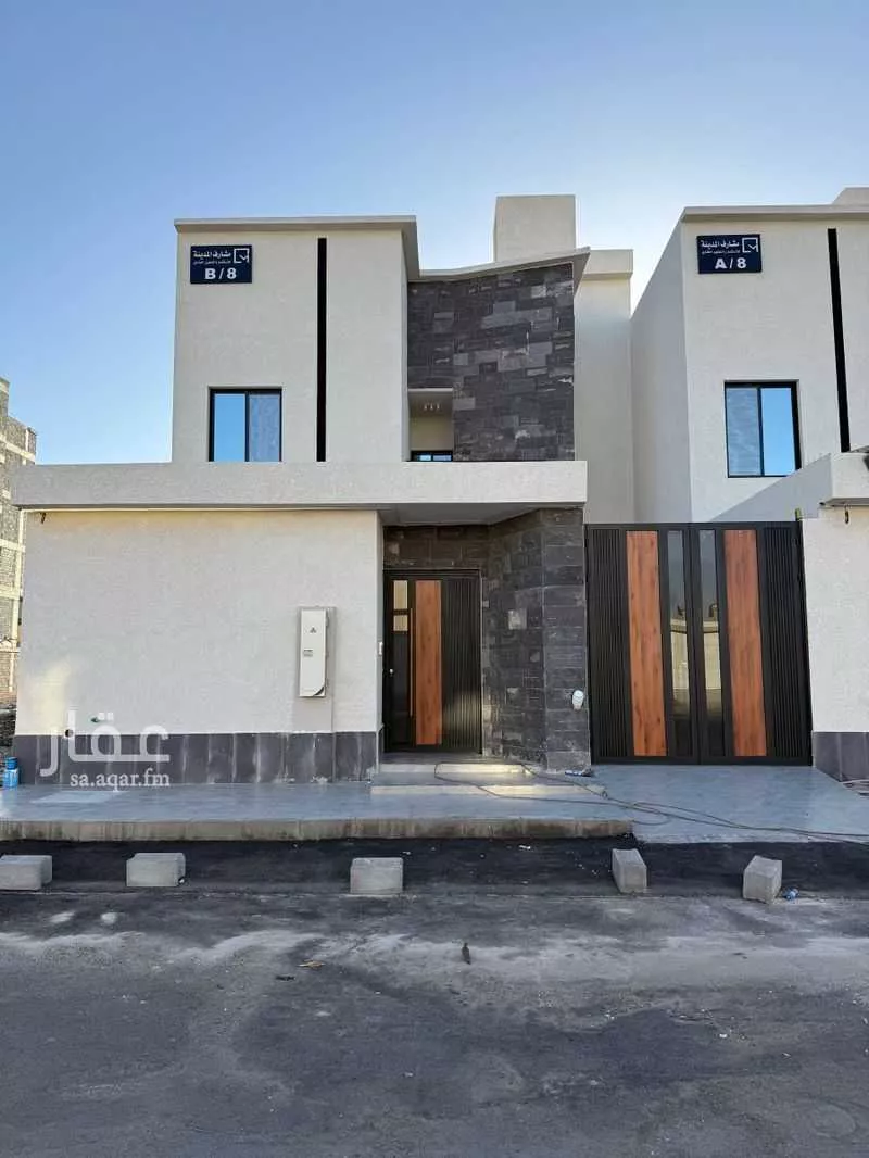 5 bedroom floor in King Fahd 4