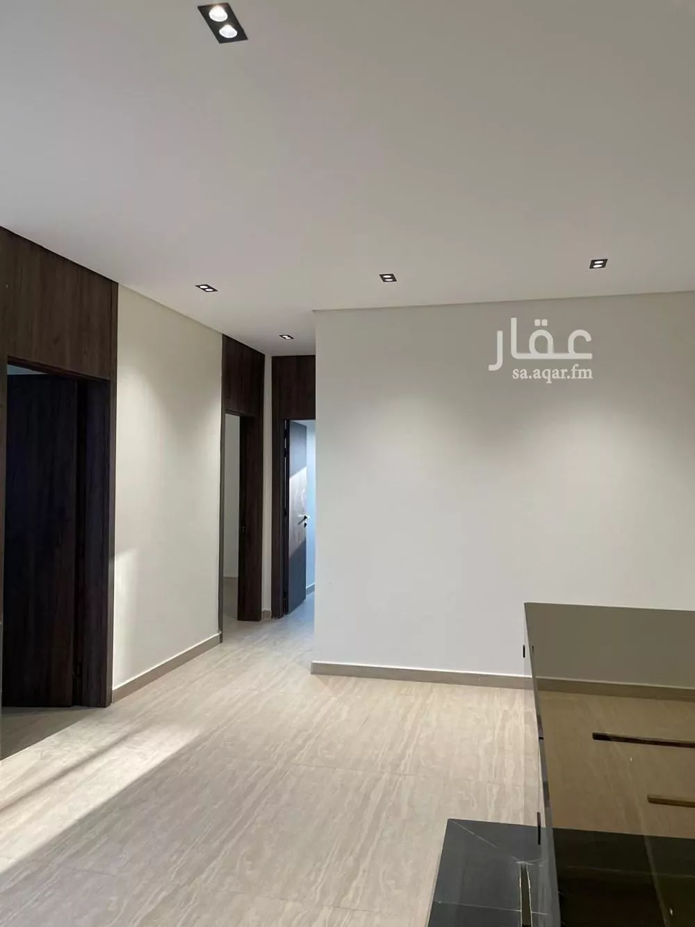 3 bedroom floor in As Suwaidi Al Gharabi 3