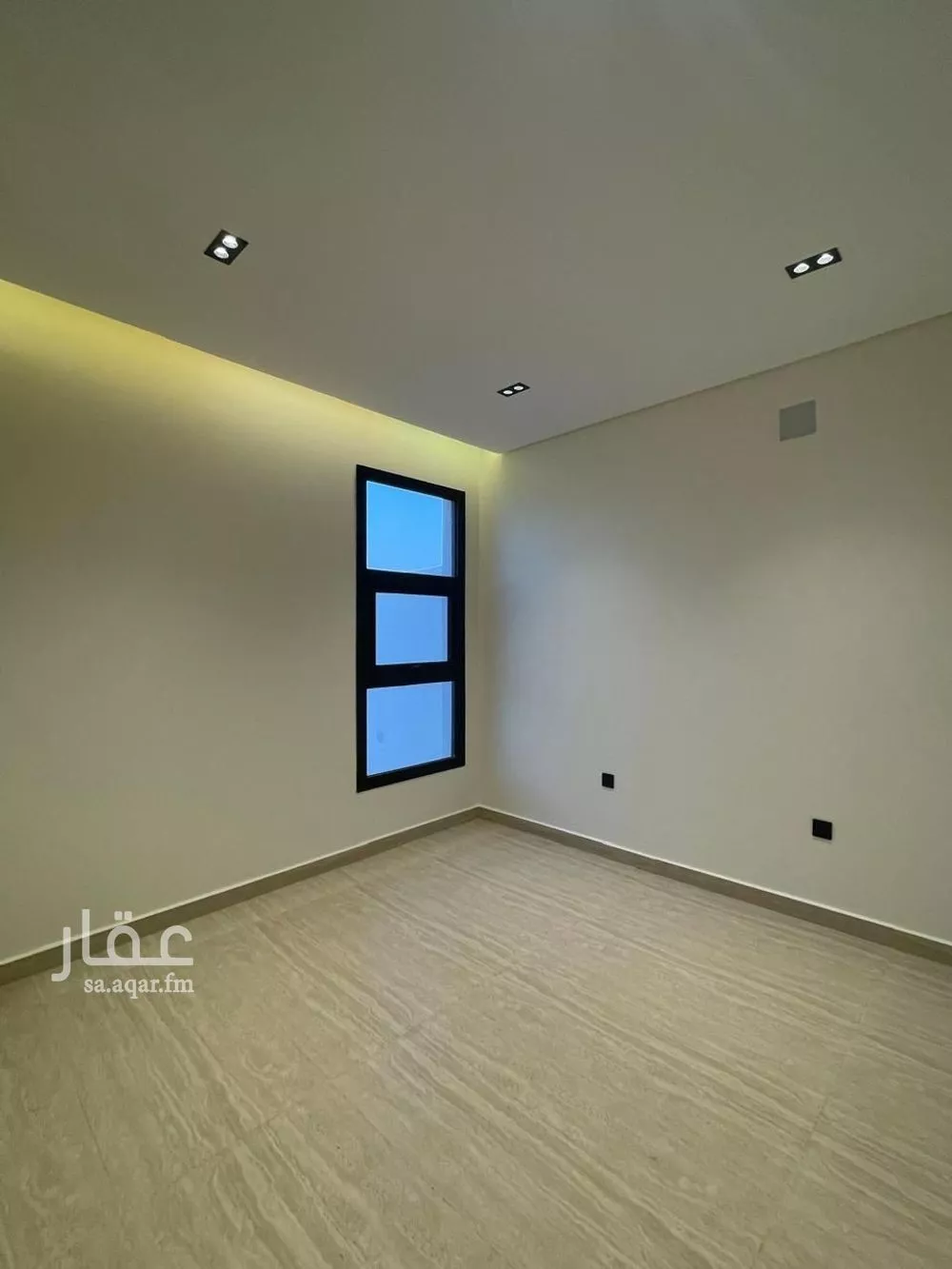 3 bedroom floor in As Suwaidi Al Gharabi 10