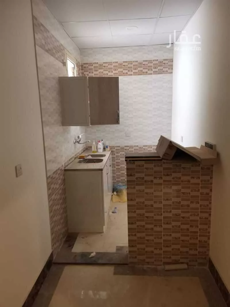 مكتب 840 م² في المروة 2