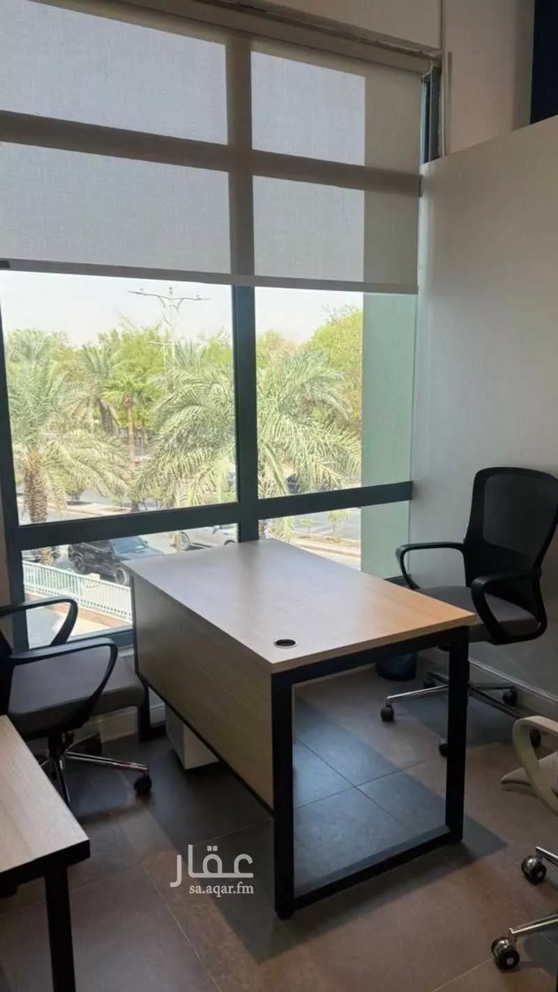 مكتب 5000 م² في الدريهمية 7