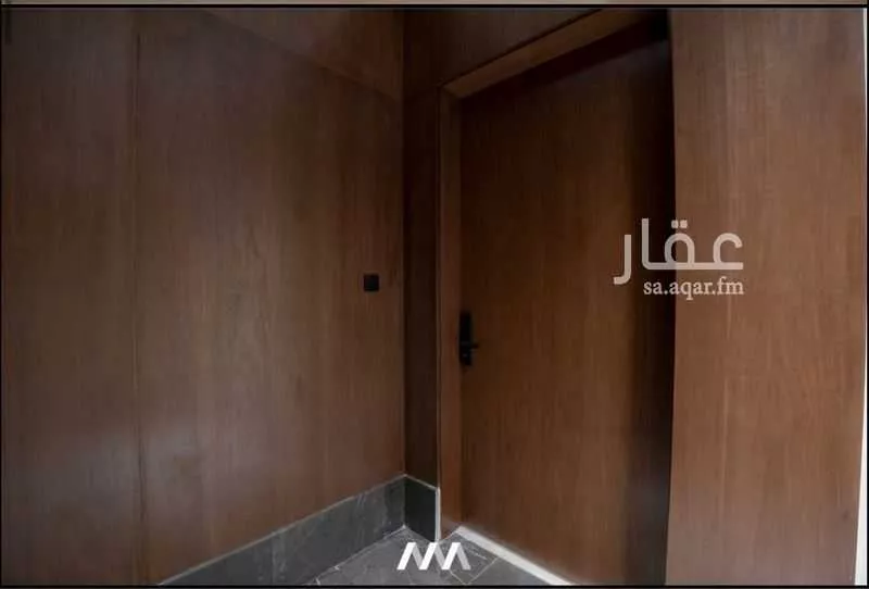 شقة 4 غرف في الزهراء 8