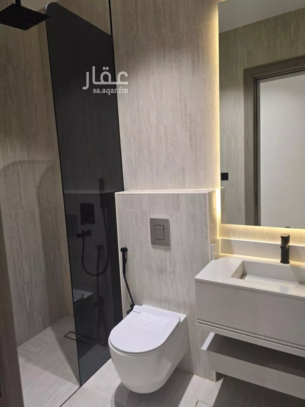 شقة 5 غرف في النهضة 2