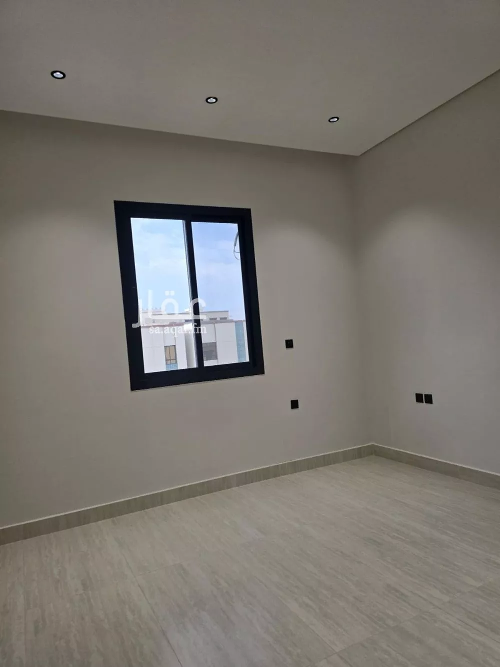 شقة 5 غرف في النهضة 20