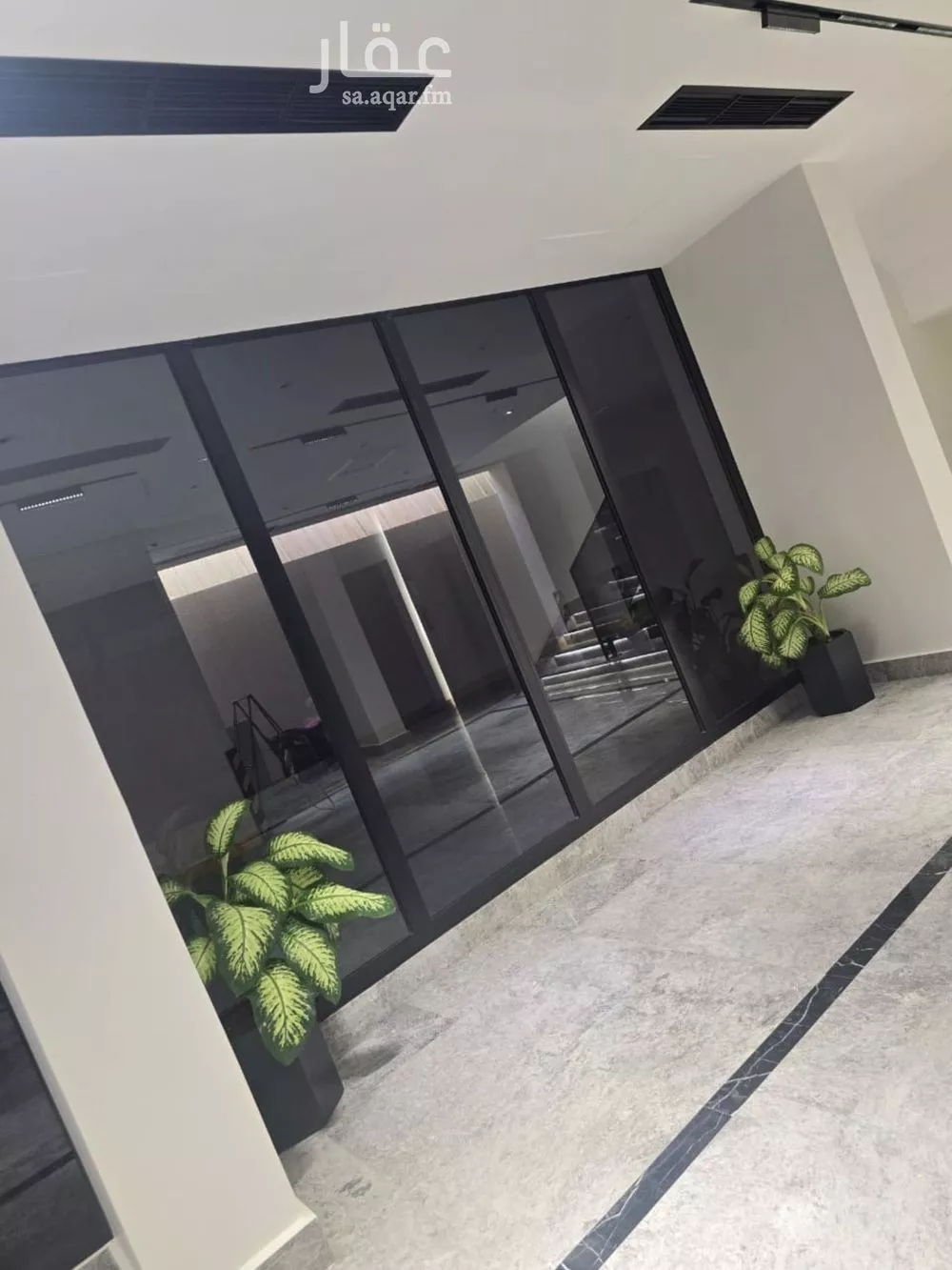 شقة 5 غرف في النهضة 3