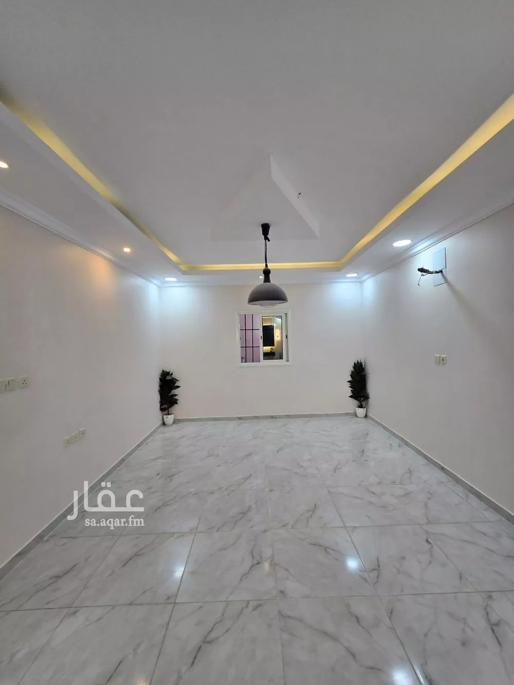 فيلا 7 غرف في ضاحية الملك فهد 11