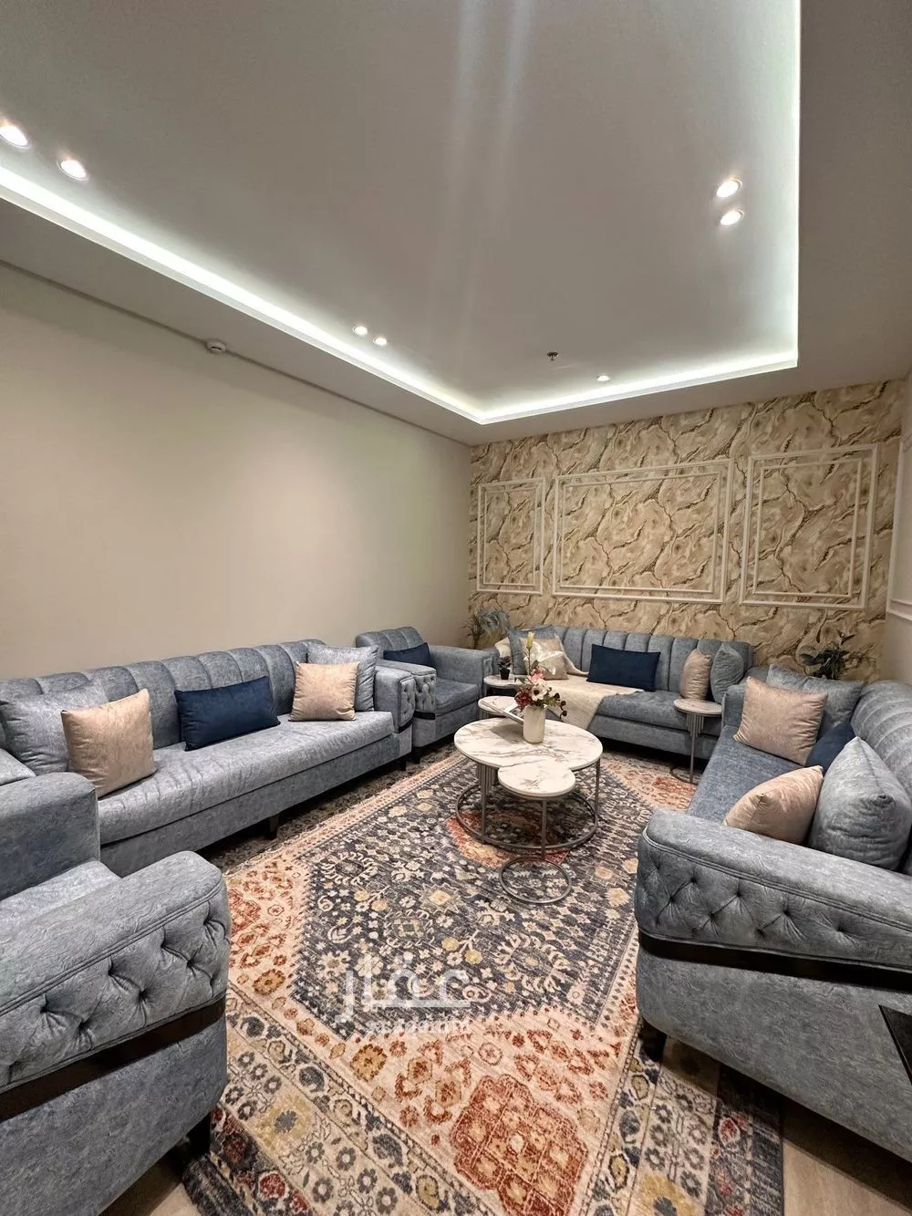 شقة 3 غرف في الحمرا 2