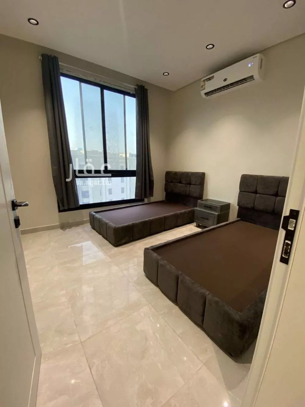 شقة 4 غرف في الحمرا 7