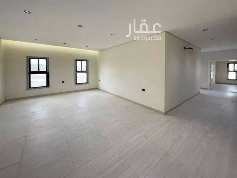 شقة 4 غرف في عين الخيف 6