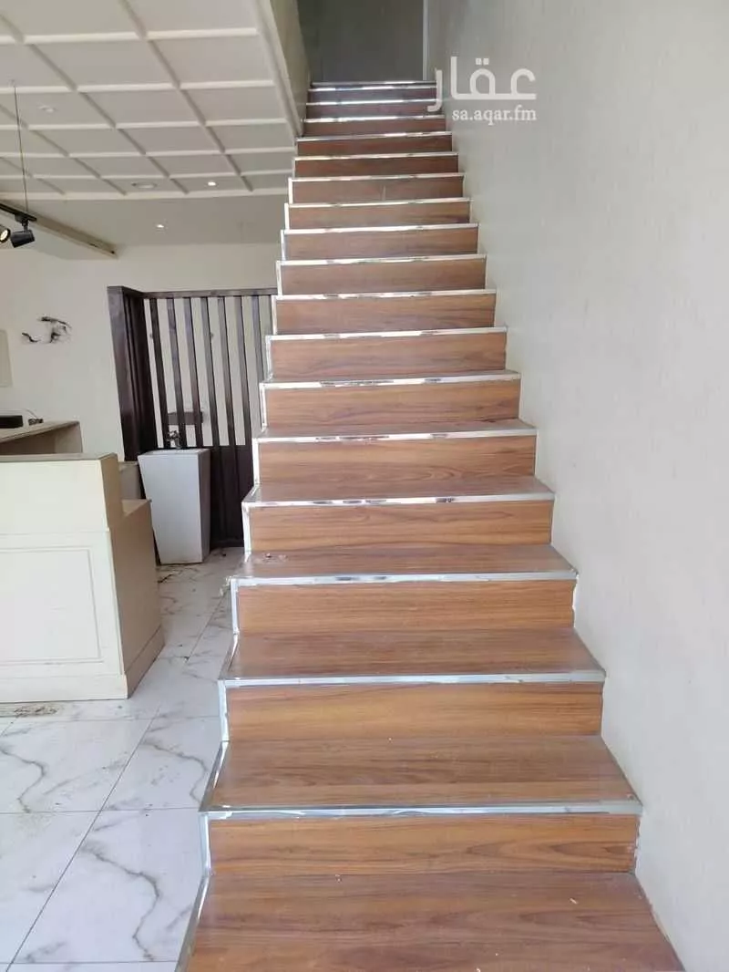 محل 1059 م² في الحمدانية 6