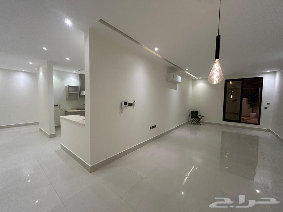 3 bedroom apartment in Al Qairawan 8