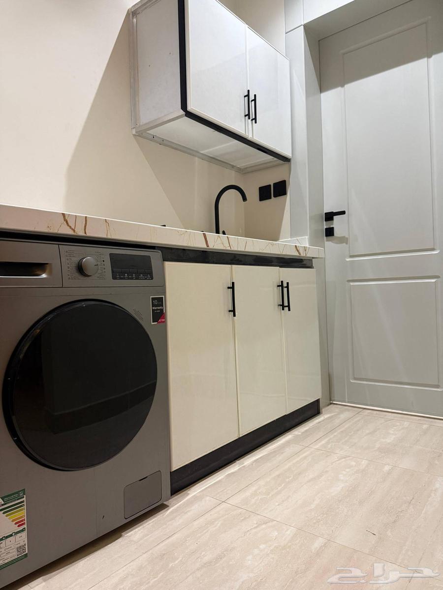 شقة 2 غرف في القادسية 3