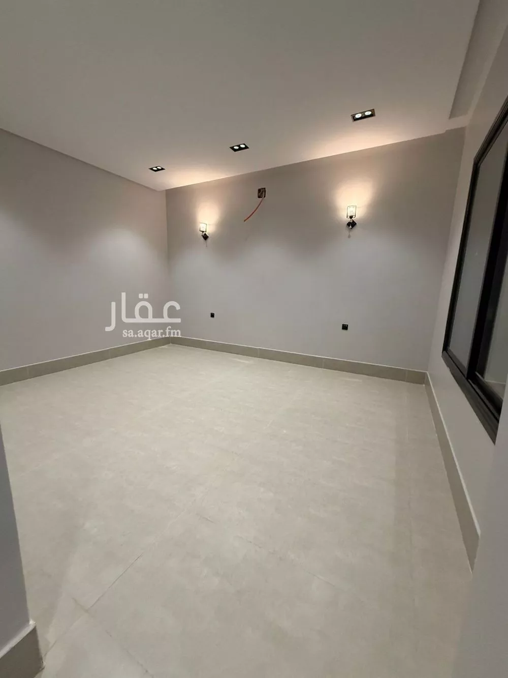 شقة 7 غرف في عكاظ 14