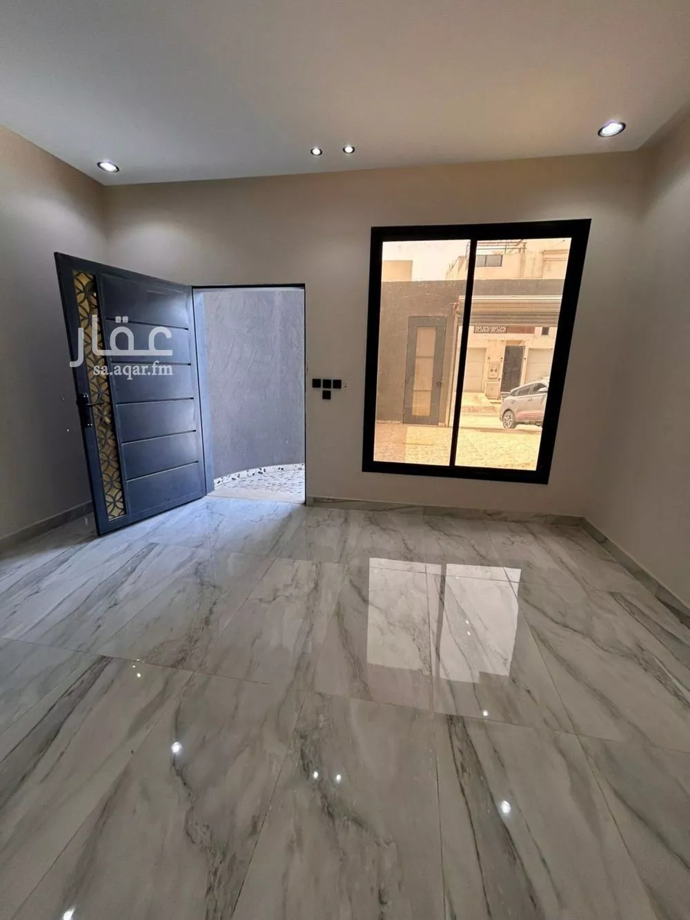 3 bedroom floor in Okaz 15