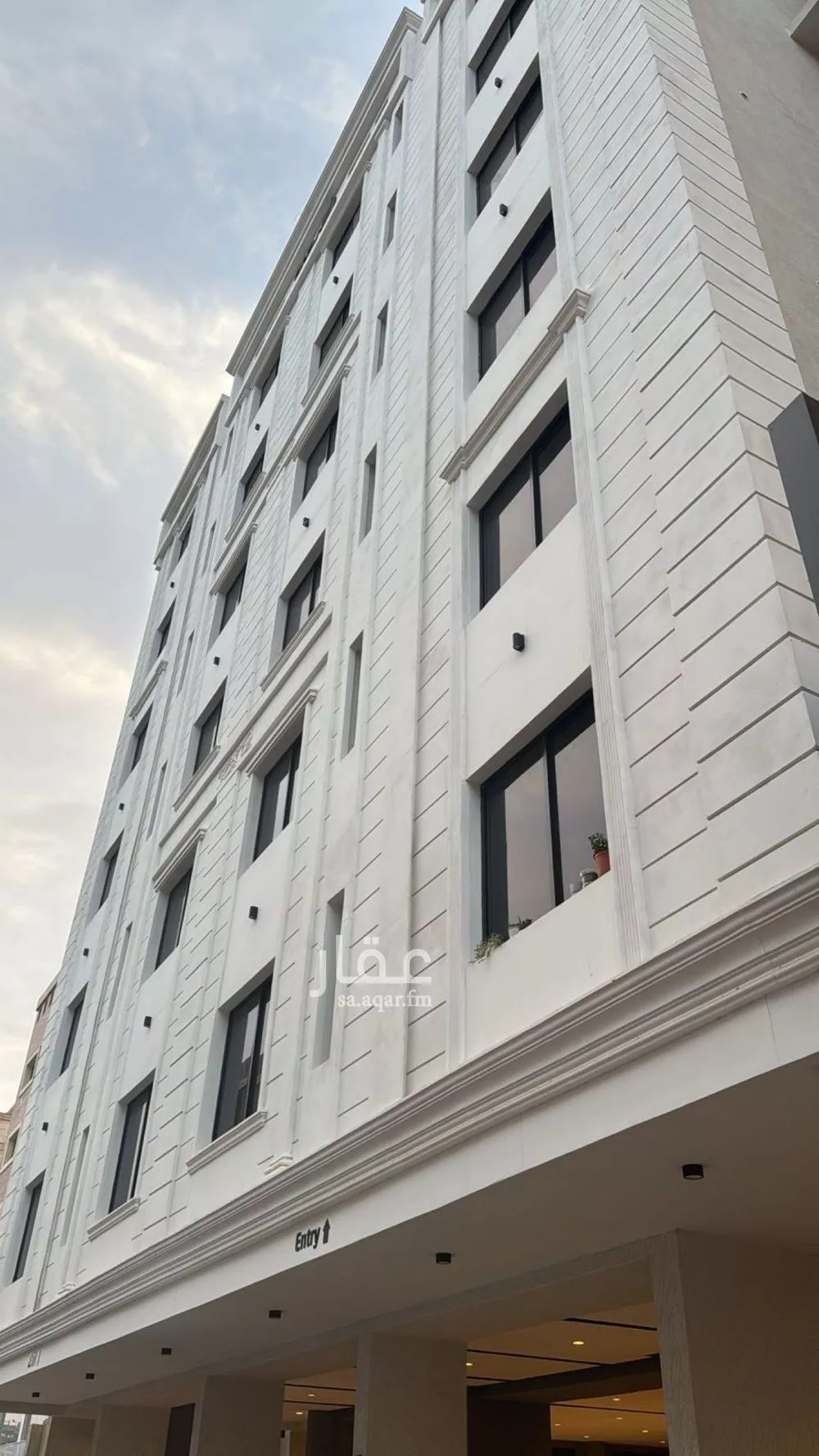 شقة 3 غرف في النزهة 18