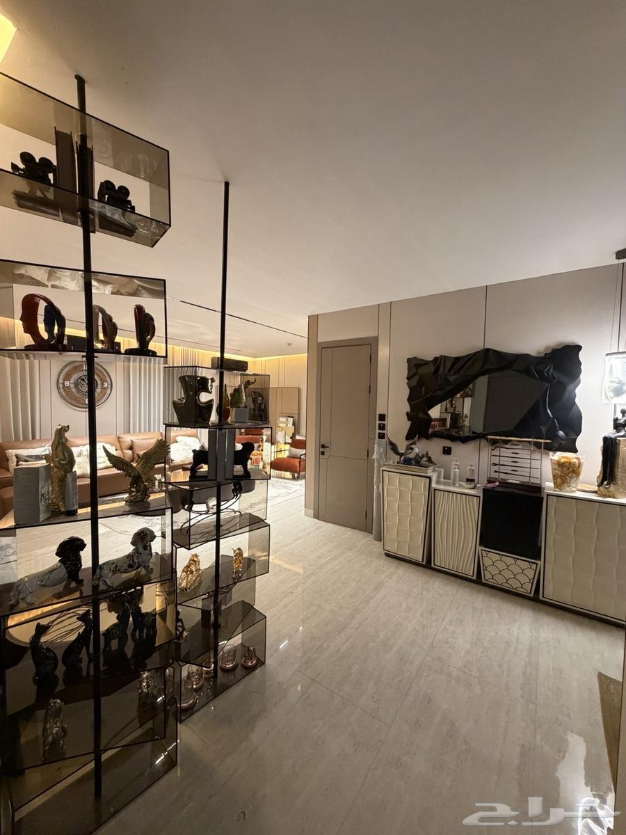 شقة 150 غرف في الدريهمية 7