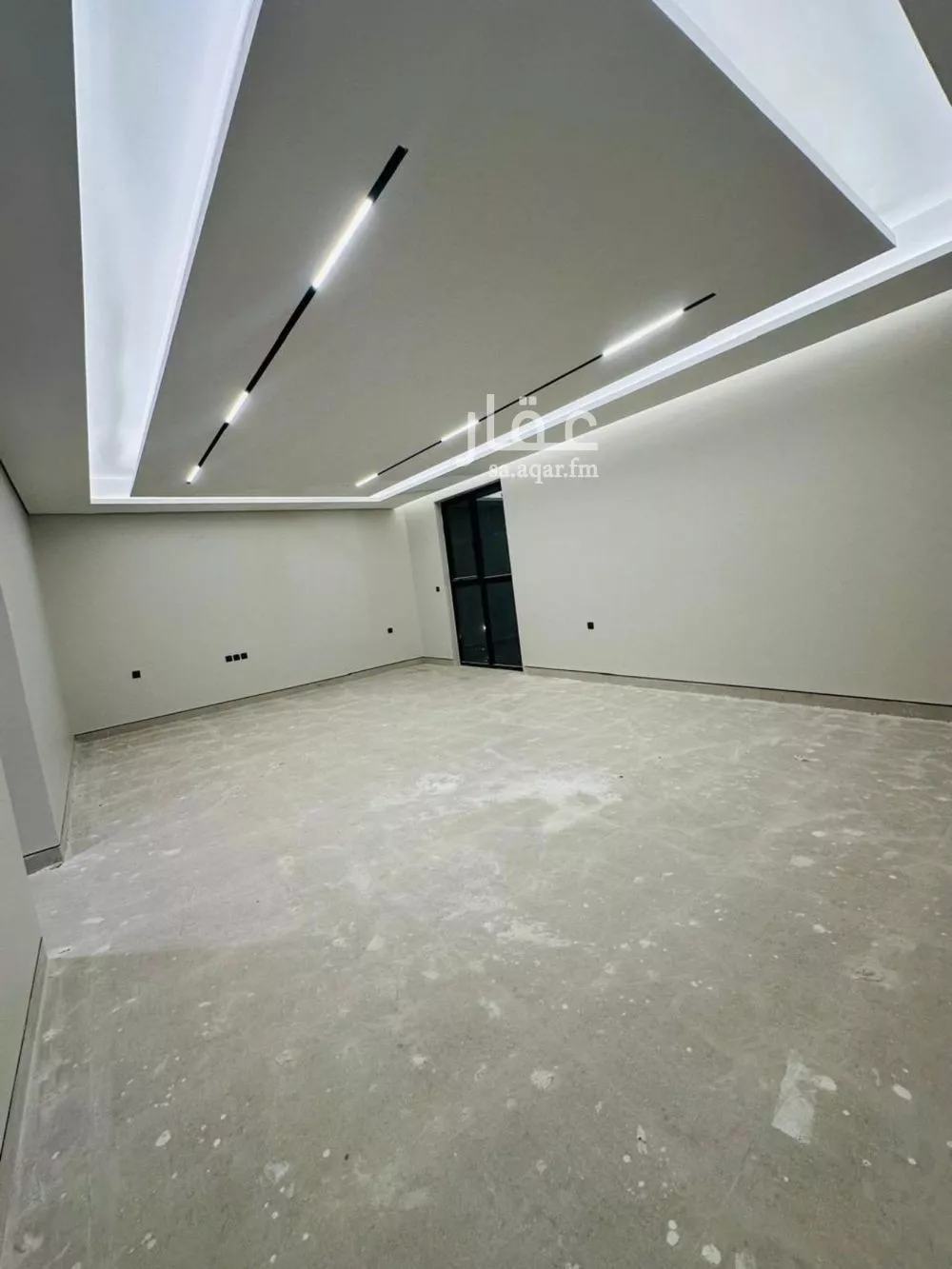 فيلا 6 غرف في الرمال 24