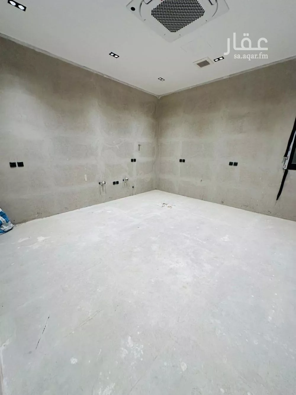 فيلا 6 غرف في الرمال 8