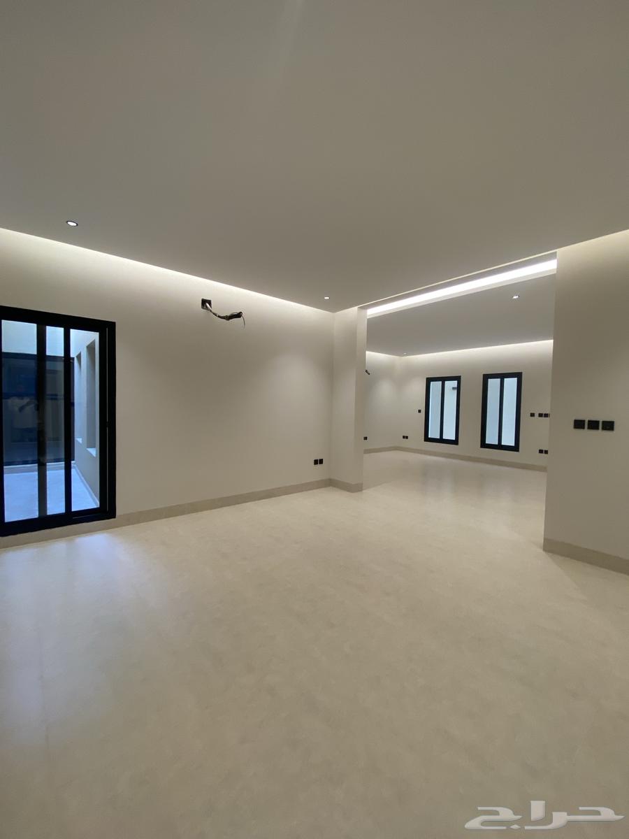 فيلا 8 غرف في النهضة 8