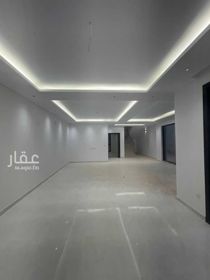 3 bedroom villa in Al Janadriyah, Riyadh 11