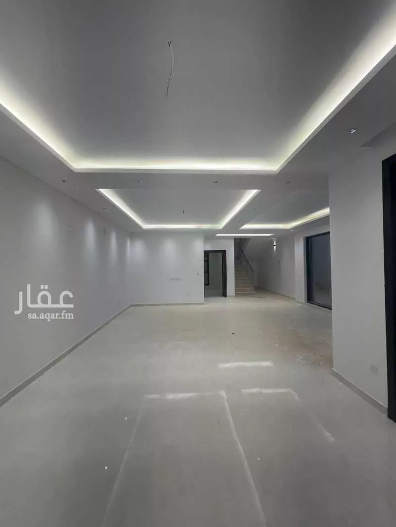 فيلا 3 غرف في الجنادرية 11