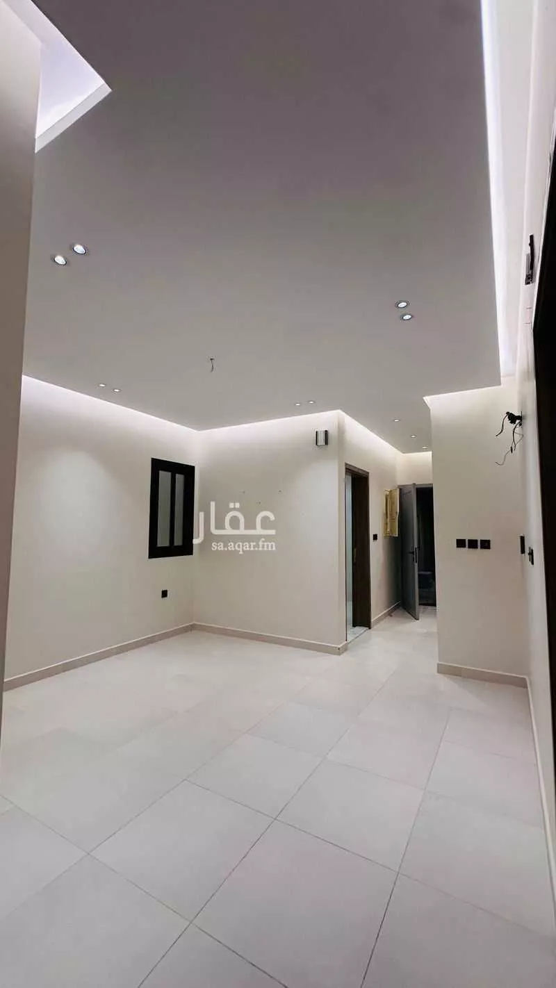 شقة 4 غرف في الواحة 13