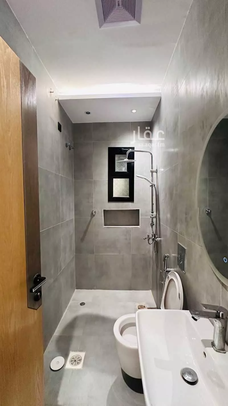 شقة 4 غرف في الواحة 4