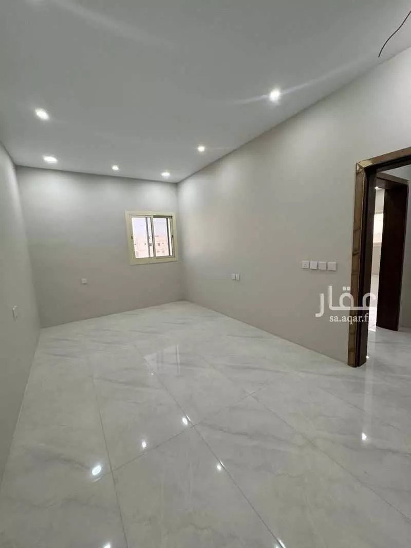 شقة 5 غرف في الفروسية 5