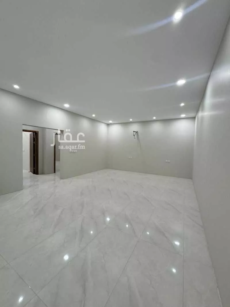 شقة 5 غرف في الفروسية 9